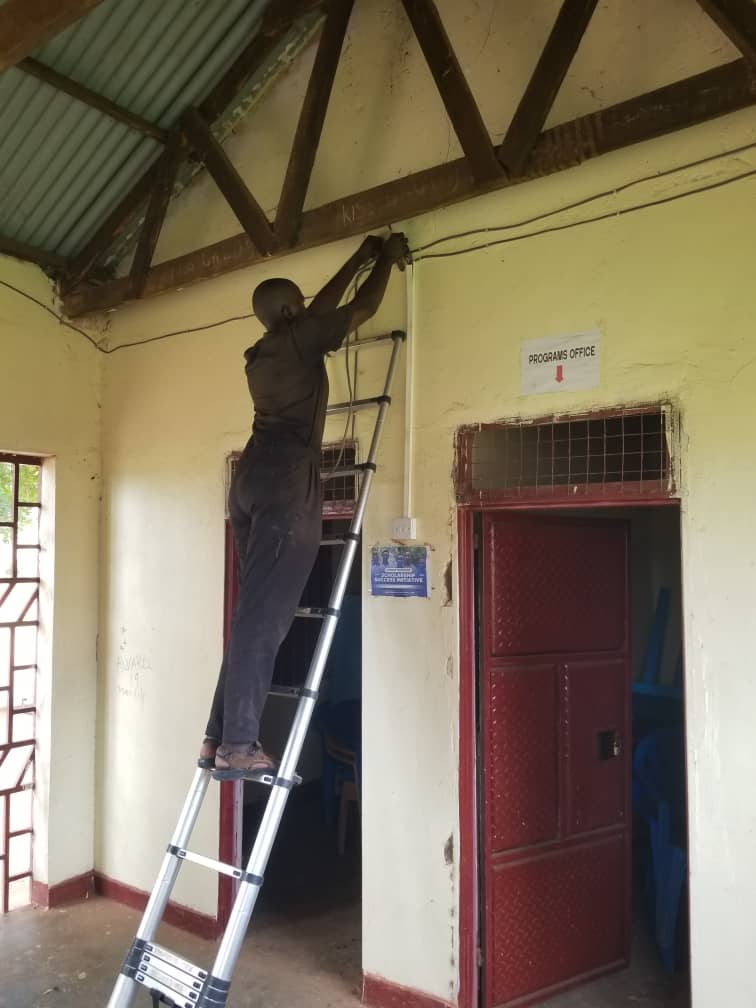 Wiring and electrical installation in the office